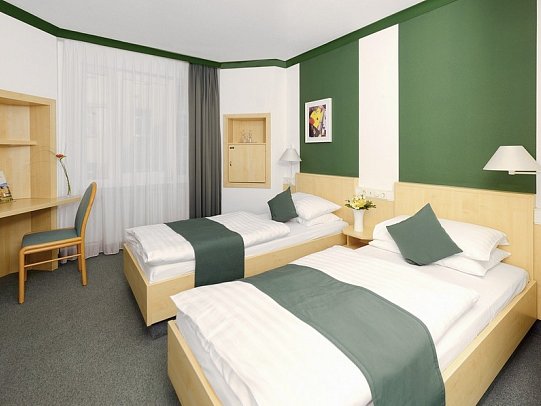 Hotel Kaiserin Augusta Weimar - Wohnbeispiel Doppelzimmer Classic 1. Etage (Zimmercodierungen DB1 & EB1)
