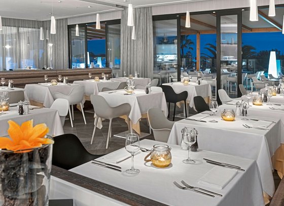 Elba Lanzarote Premium Suites