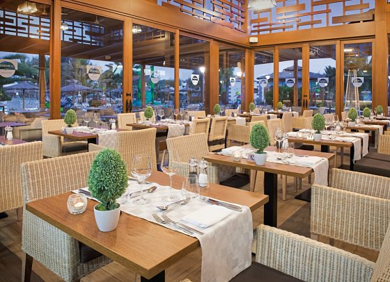 Elba Lanzarote Premium Suites