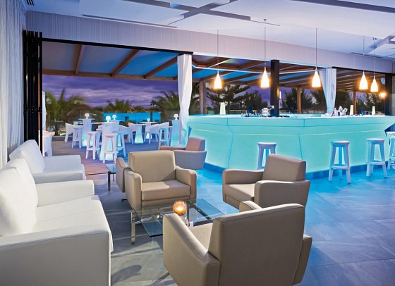 Elba Lanzarote Premium Suites