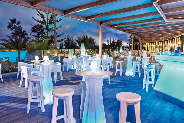 Elba Lanzarote Premium Suites