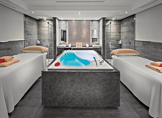 Elba Lanzarote Premium Suites