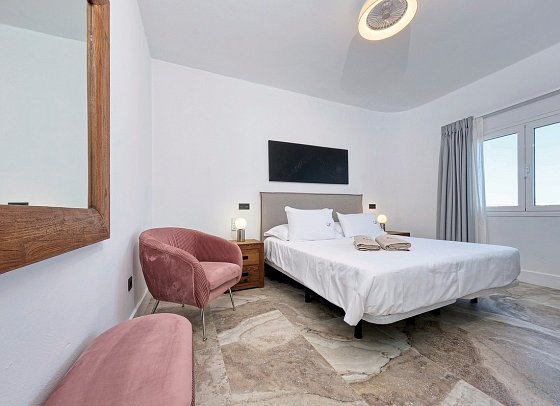 Casa Serena 10 - Wohnbeispiel Juniorsuite Meerblick (Zimmercodierung JBM)
