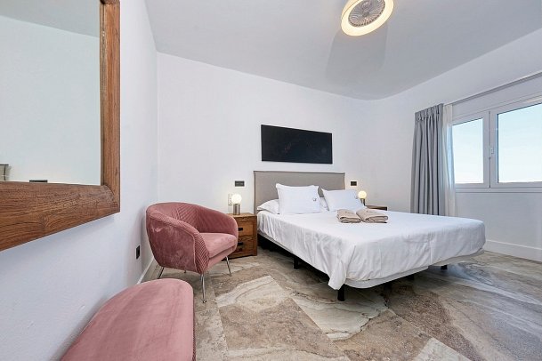 Casa Serena 10 - Wohnbeispiel Juniorsuite Meerblick (Zimmercodierung JBM)
