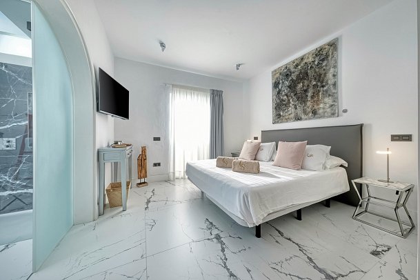 Casa Serena 10 - Wohnbeispiel Doppelzimmer Deluxe (Zimmercodierung DD1)