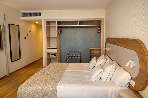 Beatriz Costa & Spa - Wohnbeispiel Doppelzimmer Superior (Zimmercodierung DS1)