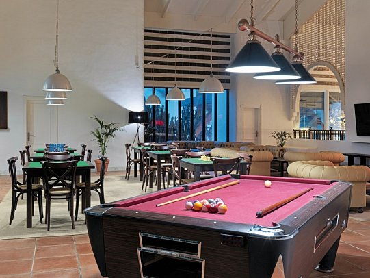 H10 Timanfaya Palace