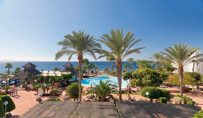 H10 Timanfaya Palace