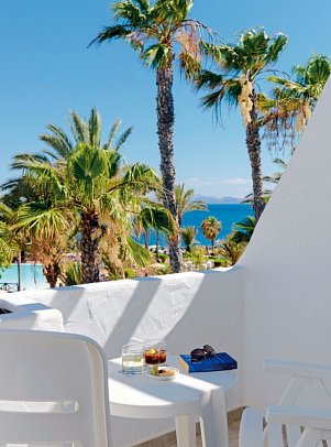 H10 Timanfaya Palace - Wohnbeispiel Doppelzimmer Meerblick (Zimmercodierung DBM)