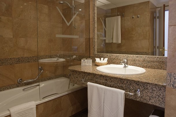 VIK Hotel San Antonio - Beispiel Bad (DZ)