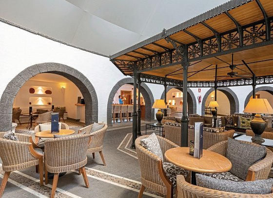 LIVVO Volcán Lanzarote - Lobbybar La Habana