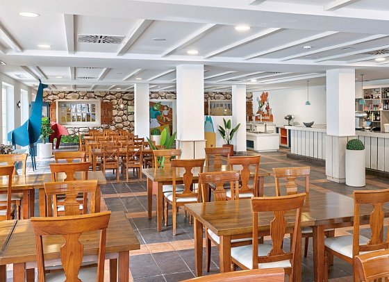 Gran Tagoro Family & Fun - Zona Real Adventure - Snackbar Princesa Aurora