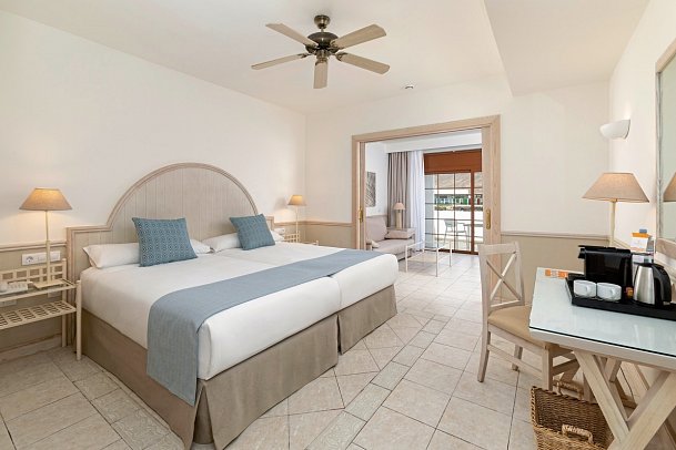 Gran Castillo Tagoro Family & Fun - Wohnbeispiel Senior Suite two bedrooms (Zimmercodierung WB2)