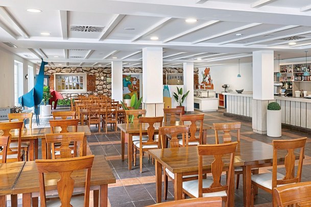 Gran Castillo Tagoro Family & Fun - Zona Real Adventure - Snackbar Princesa Aurora