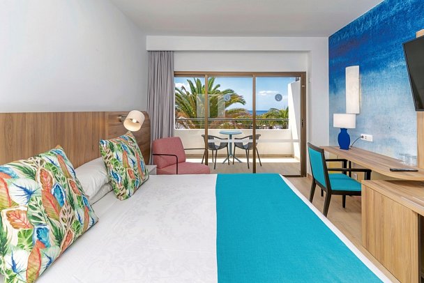 Hotel Costa Calero Thalasso & Spa - Wohnbeispiel Familienzimmer mit Verbindungstür (Zimmercodierung FV1)