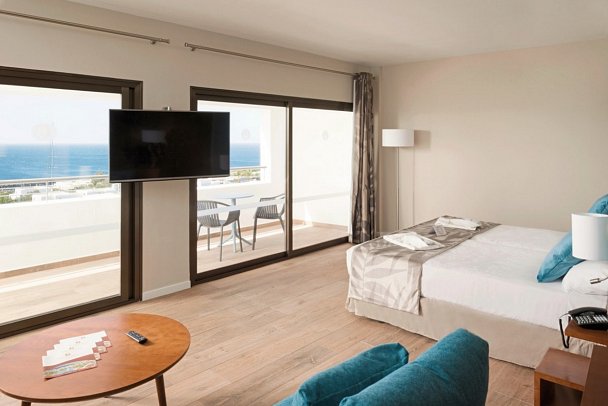 Hotel Costa Calero Thalasso & Spa - Wohnbeispiel JS Select Meerblick obere Etage (Zimmercodierung JNM)