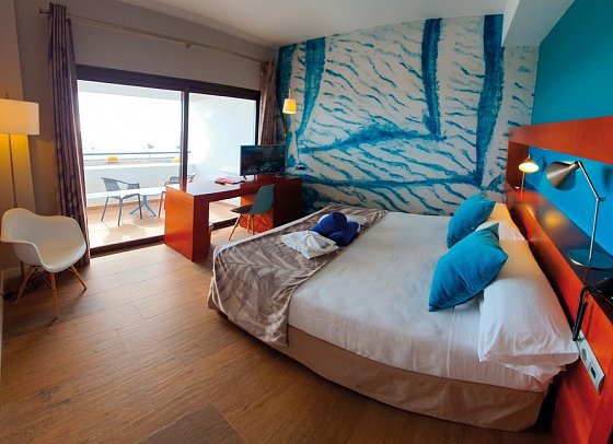 Costa Calero Thalasso & Spa - Wohnbeispiel JS Select mit Verbindungstür (Zimmercodierung XV1)