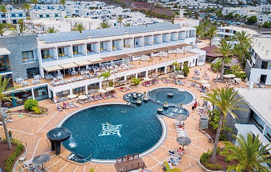 Mirador Papagayo by LIVVO