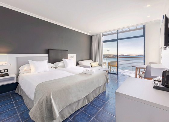 Mirador Papagayo by LIVVO - Wohnbeispiel Doppelzimmer Meerblick (Zimmercodierung DBM)