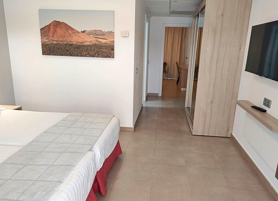 Lanzarote Village - Wohnbeispiel Familienzimmer (Zimmercodierung FB1)