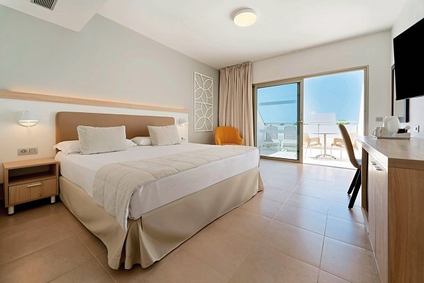 Lanzarote Village - Wohnbeispiel Doppelzimmer Standard (Zimmercodierungen DG1, DG2, DC1, DBN, D1N, D1M & D2M)