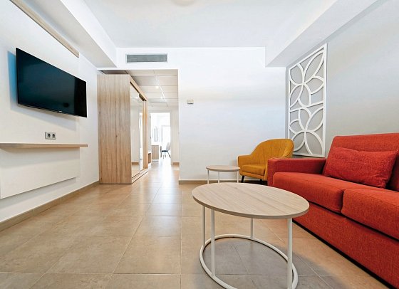 Lanzarote Village - Wohnbeispiel Juniorsuite Meerblick (Zimmercodierung J1M)