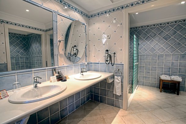 Princesa Yaiza Suite Hotel Resort - Wohnbeispiel Suite (Bad) (Zimmercodierungen WB1, WC1 & WP1)