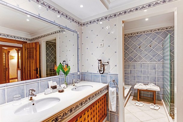 Princesa Yaiza Suite Hotel Resort - Wohnbeispiel Suite (Bad) (Zimmercodierungen WB1, WC1 & WP1)