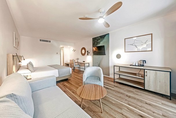 Las Costas - Wohnbeispiel Doppelzimmer Meerblick (ab August2025) (Zimmercodierungen D1M & D2M)