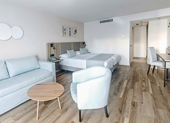 Las Costas - Wohnbeispiel Doppelzimmer Meerblick (ab August2025) (Zimmercodierungen D1M & D2M)