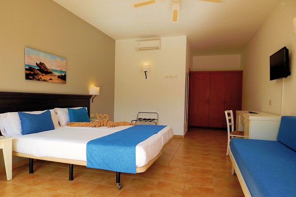 SBH Royal Monica - Wohnbeispiel Doppelzimmer Meerblick (Zimmercodierungen DPM & DBM)