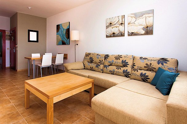 SBH Royal Monica - Wohnbeispiel Familienzimmer (Zimmercodierung FB1)