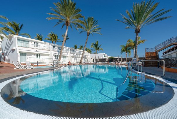 Plus Fariones Apartamentos