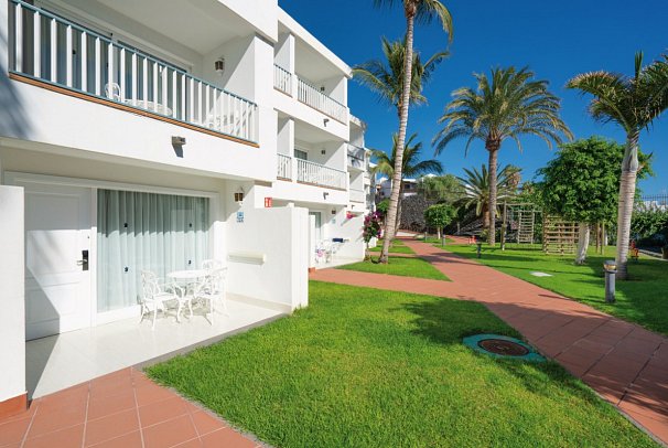 Plus Fariones Apartamentos