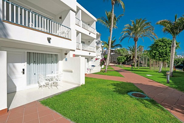 Plus Fariones Apartamentos