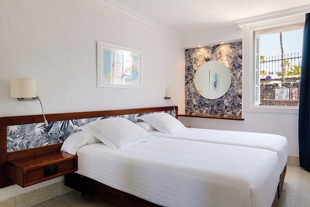 Plus Fariones Apartamentos