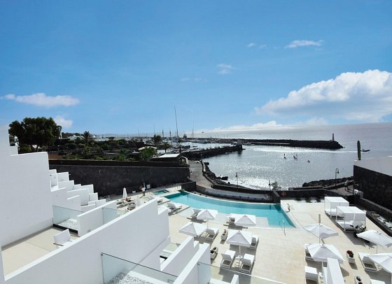 Royal Marina Suites Boutique Hotel