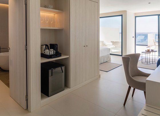 Royal Marina Suites Boutique Hotel