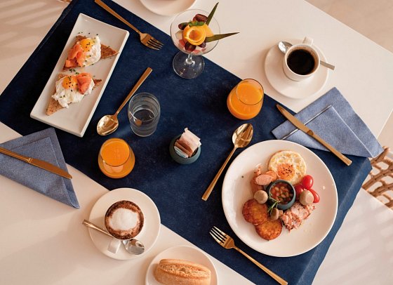 Royal Marina Suites Boutique Hotel