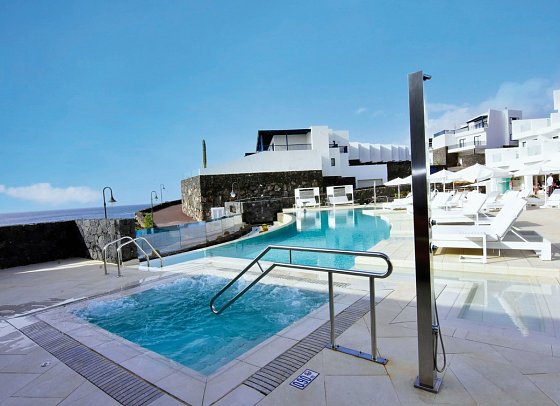 Royal Marina Suites Boutique Hotel