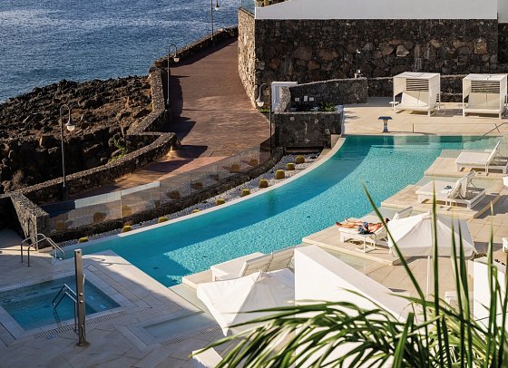 Royal Marina Suites Boutique Hotel