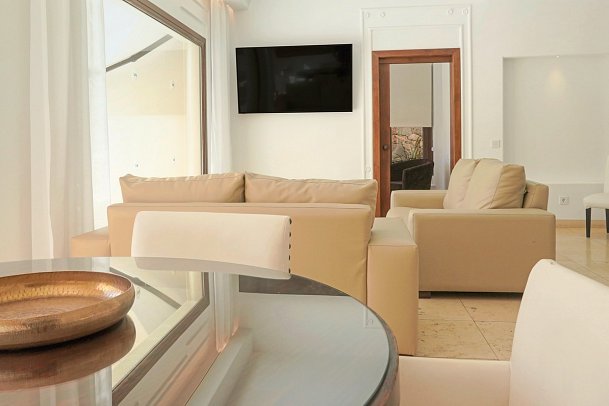 Villas Alondra - Wohnbeispiel Villa Grand Deluxe mit Privatpool (Zimmercodierung VD2)