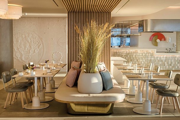 Plus Fariones Suite Hotel