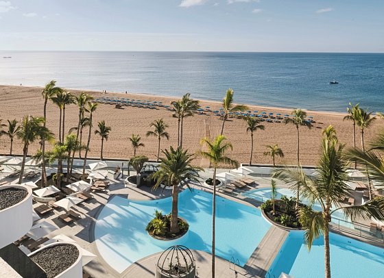 Plus Fariones Suite Hotel