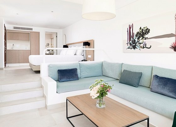 Plus Fariones Suite Hotel - Wohnbeispiel Open Suite (Zimmercodierungen JBM, J2M, J1D, J2D, JN1 & JNM)