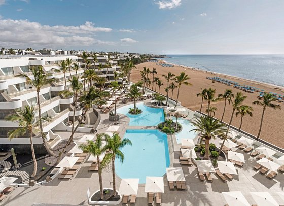 Plus Fariones Suite Hotel
