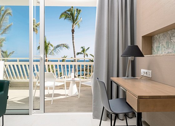Plus Fariones Suite Hotel - Wohnbeispiel Suite Meerblick (Zimmercodierungen WBM & W2M)