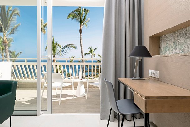 Plus Fariones Suite Hotel - Wohnbeispiel Suite Meerblick (Zimmercodierungen WBM & W2M)