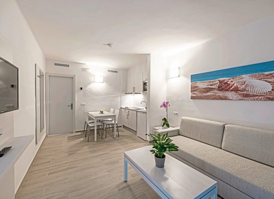 THB Flora - Wohnbeispiel Appartement Superior (Zimmercodierungen AS1 & OS1)