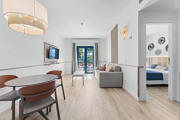 THB Tropical Island - Wohnbeispiel Apt. 1 Schlafzimmer Deluxe (Zimmercodierungen AD1 & ADP)